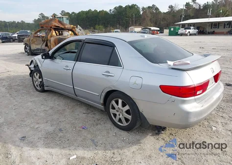 2005 Honda Accord 3.0 Ex z USA, uszkodzony, nr VIN 1HGCM66545A030340